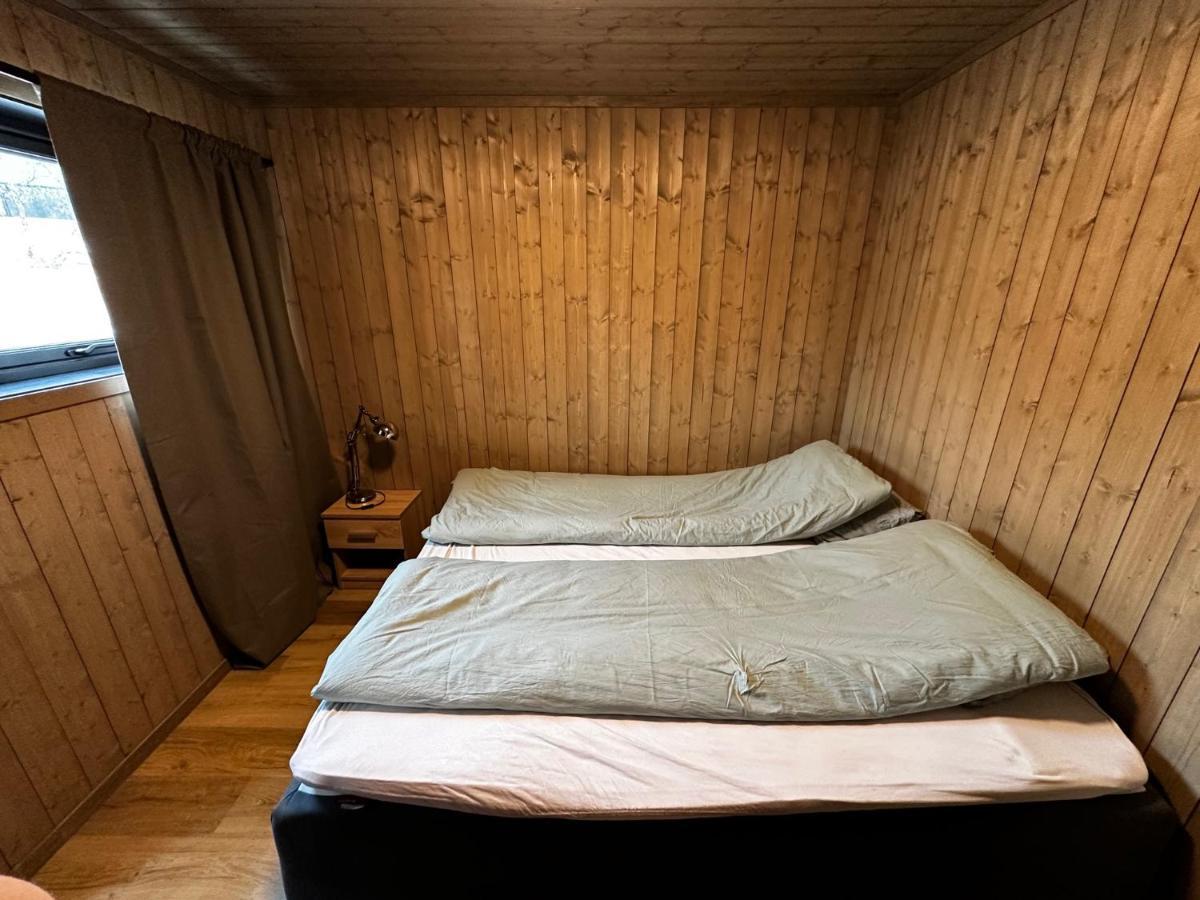 Skaidi Lodge - Modern Cabin Luxury - 6 Beds Хаммерфест Экстерьер фото
